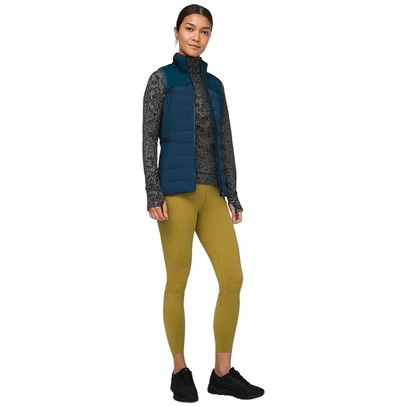 LULULEMON Outrun the Elements 1/2 Zip Pullover in Misted Jacquard Black White - Picture 15 of 15